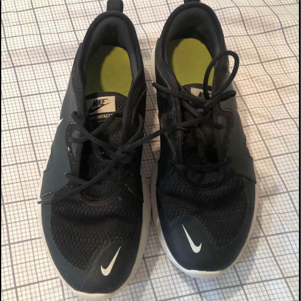 Boys Nikes